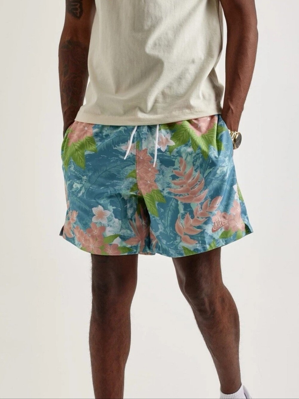 Nike Club Flow Shorts Floral HV4610-353 Men's Medium